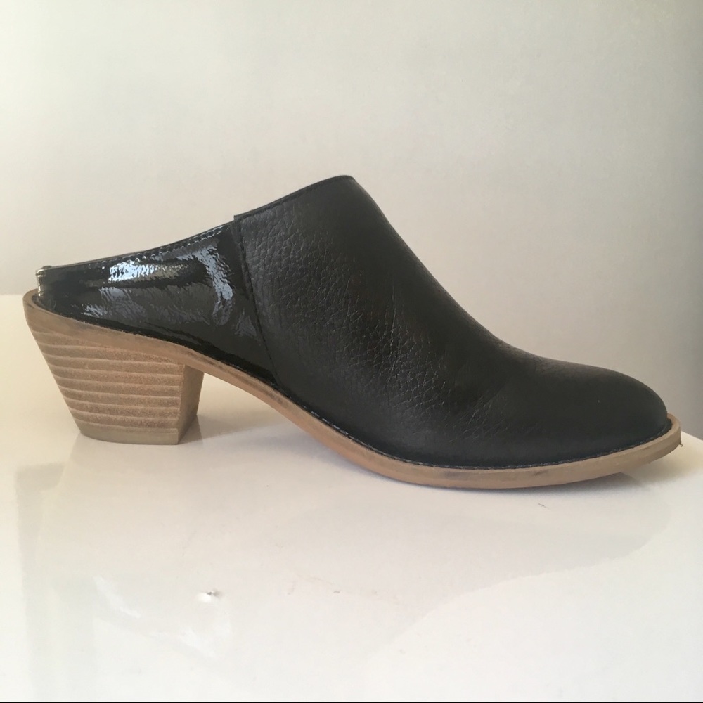 Kelsi Dagger Kellum Mule, Black Leather, Size 5.5